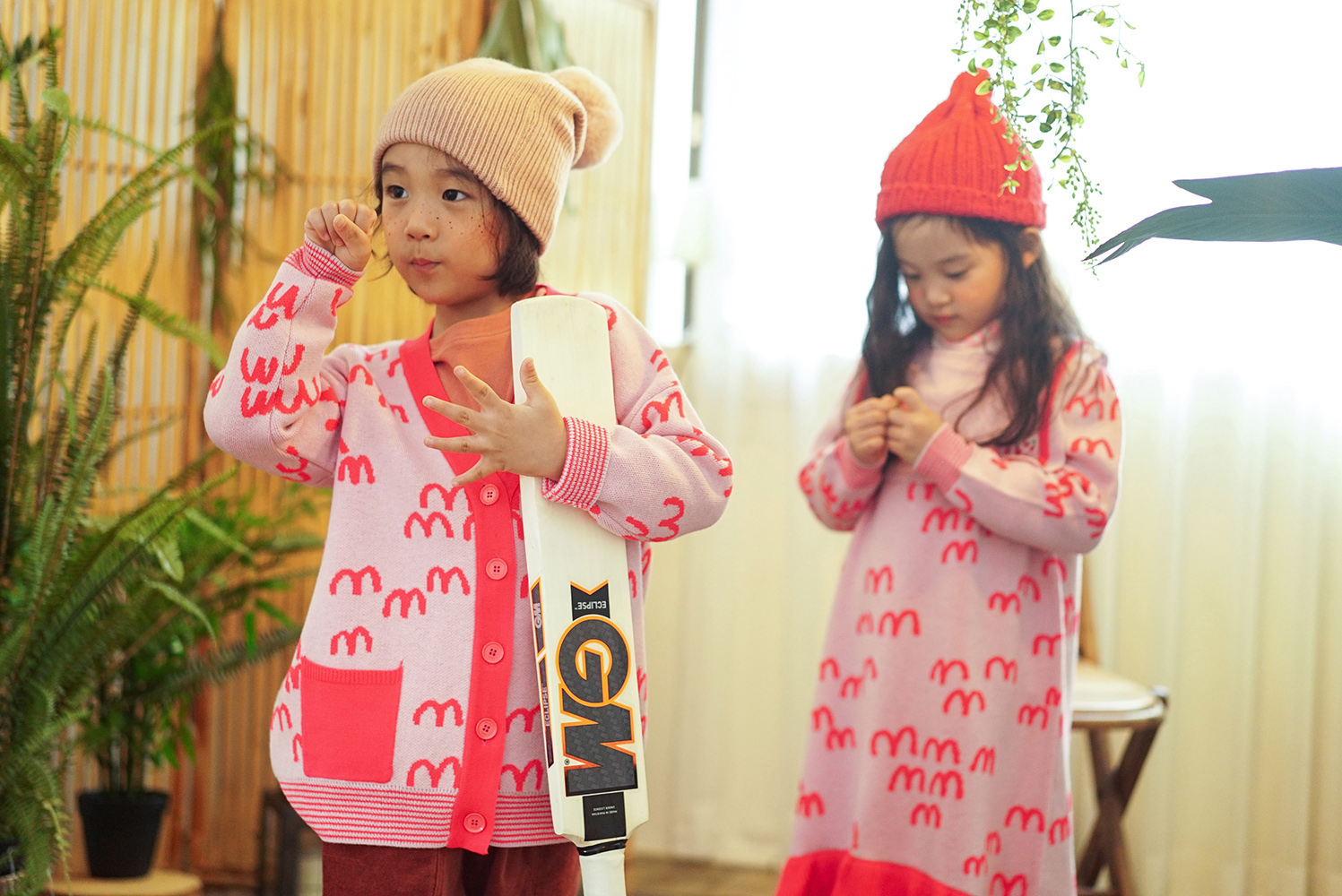 MM KNIT CARDIGAN (PINK) - 30% 할인